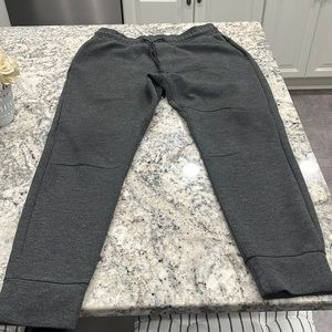American Eagle Joggers
